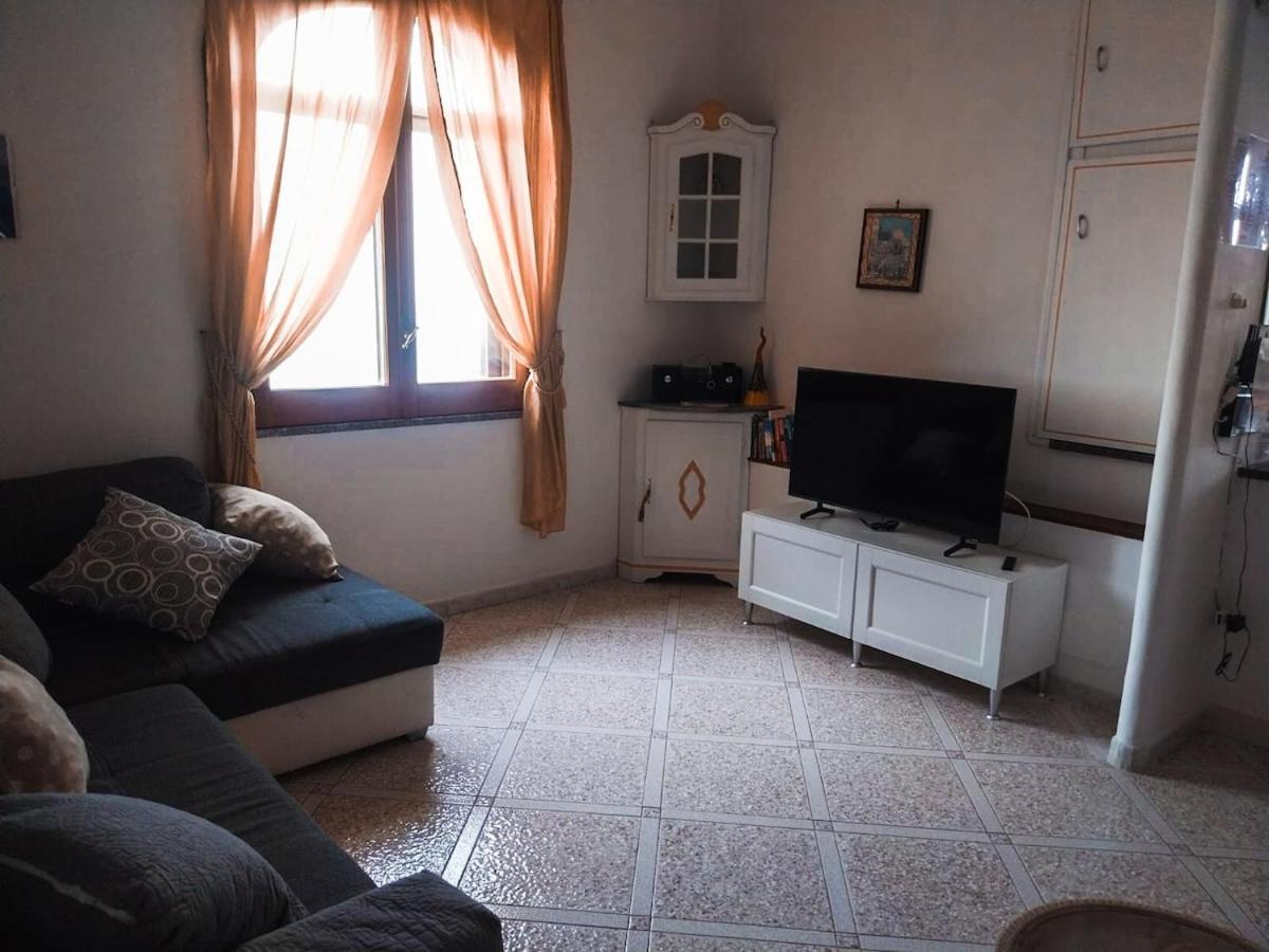 פורורה Villa Le Arcate מראה חיצוני תמונה