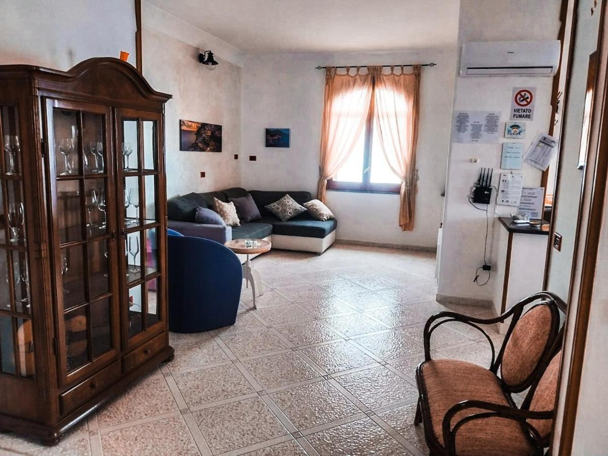 פורורה Villa Le Arcate מראה חיצוני תמונה
